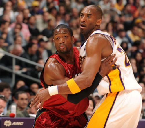 雷霆逼到外 雷霆逼到外